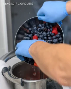 The Role of Evaporation and Condensation of Fruit Essence